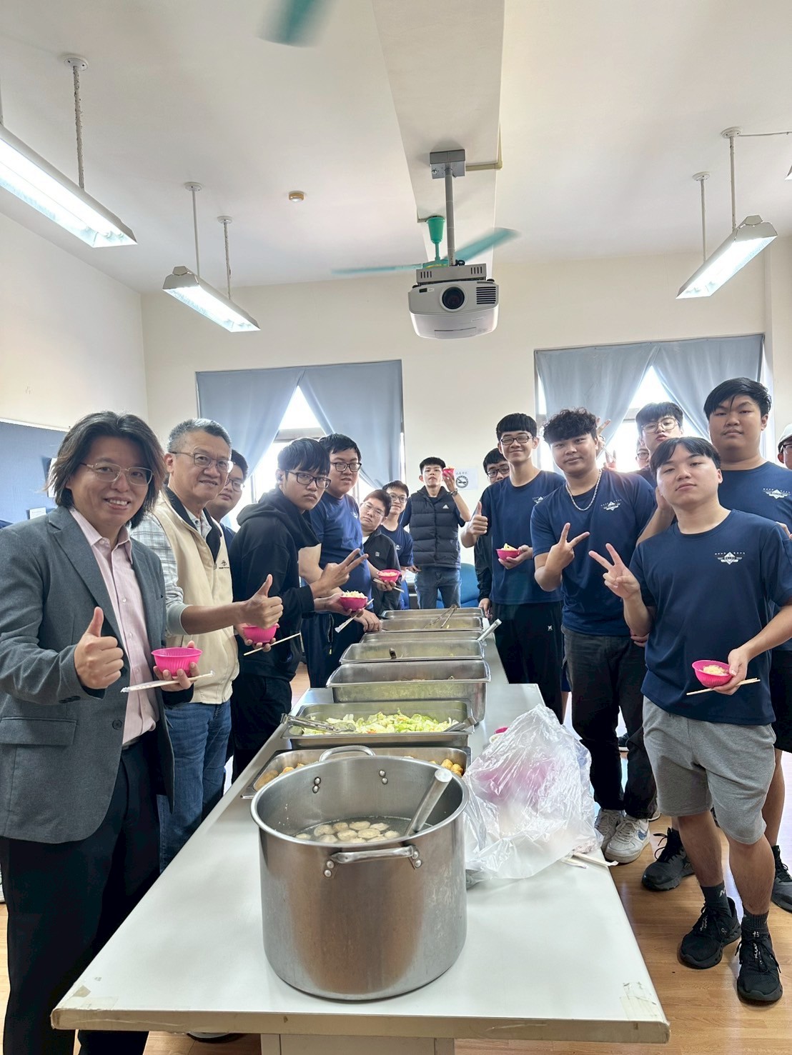 LINE_ALBUM_20241123 育達25週年校慶_250501_3